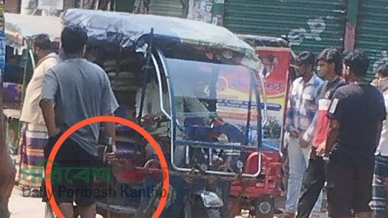 দেশীয় অস্ত্রের মহড়া, সোনারগাঁয়ে সংঘর্ষে আহত ১০