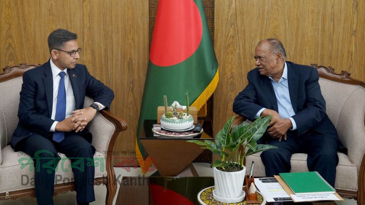 জলবায়ু সংকট মোকাবিলায় ঢাকা-দিল্লি একজোট: পরিবেশমন্ত্রীর সঙ্গে ভারতীয় হাইকমিশনারের সাক্ষাৎ