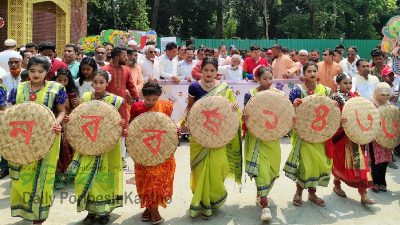 ঐতিহ্যের উৎসবে মুখর সোনারগাঁ: লোকশিল্প জাদুঘরে বর্ণাঢ্য বৈশাখী মেলার যাত্রা শুরু