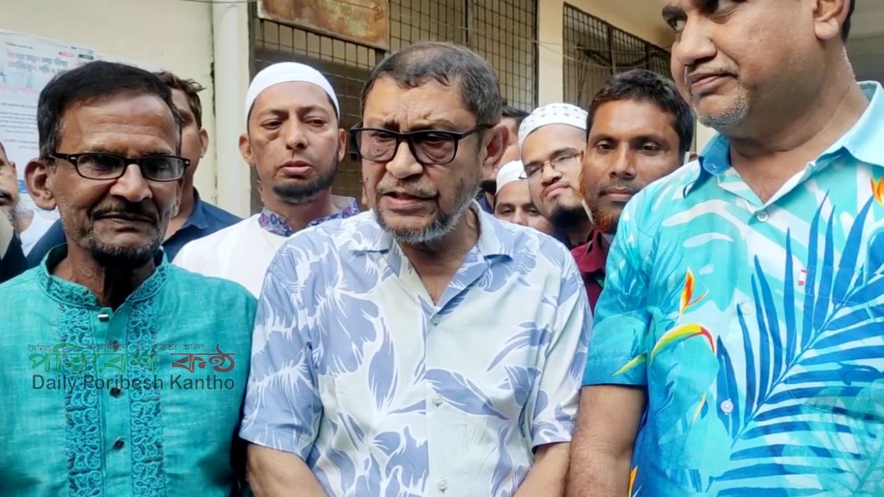 ‘দুষ্টু’ চিকিৎসকদের বিরুদ্ধে ব্যবস্থা নেবেন স্বাস্থ্যমন্ত্রী