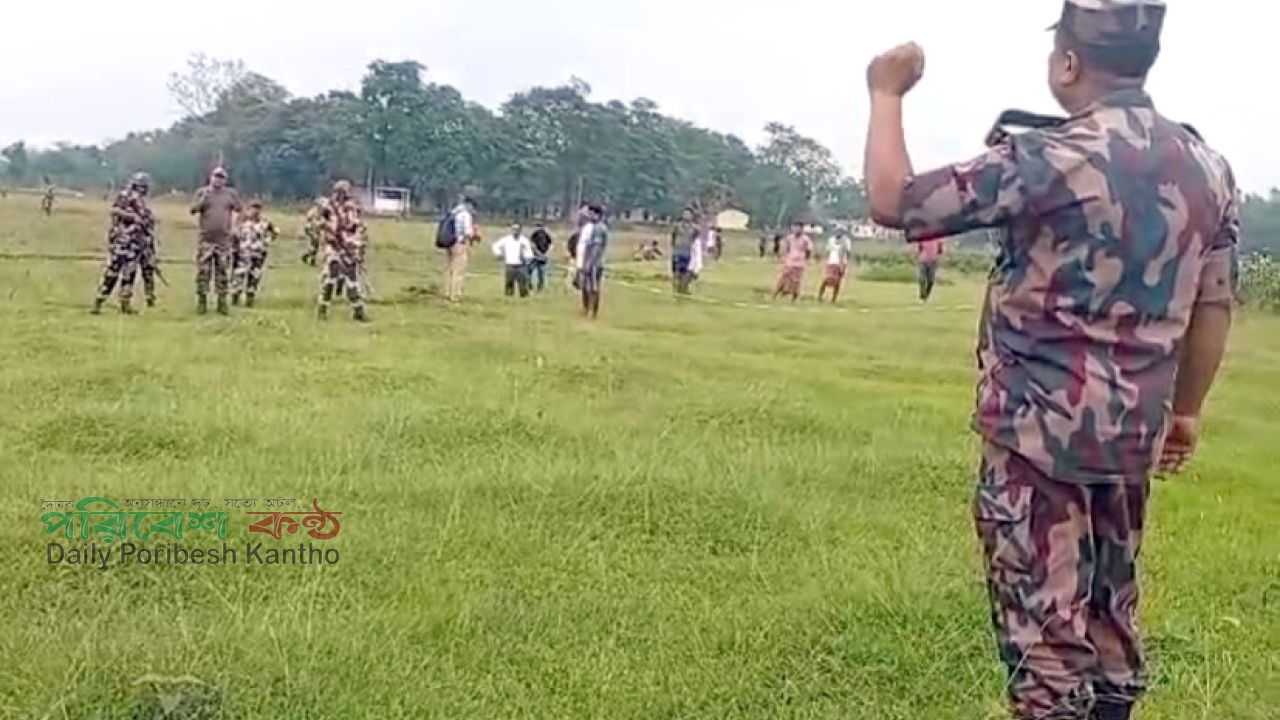 পাটগ্রাম সীমান্তে কাঁটাতারের বেড়া নির্মাণ নিয়ে বিজিবি-বিএসএফ মুখোমুখি, উত্তেজনার পর কাজ বন্ধ