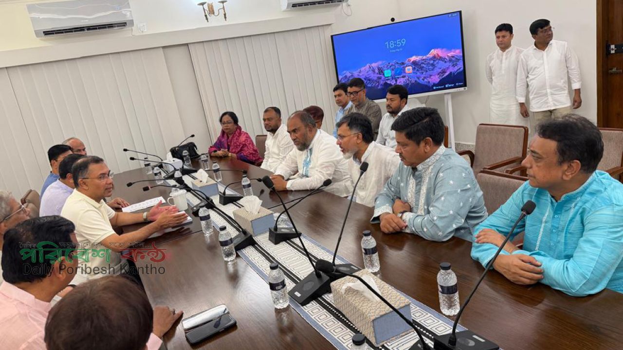 প্রধানমন্ত্রীর সঙ্গে সিটি করপোরেশন প্রশাসকদের বৈঠক