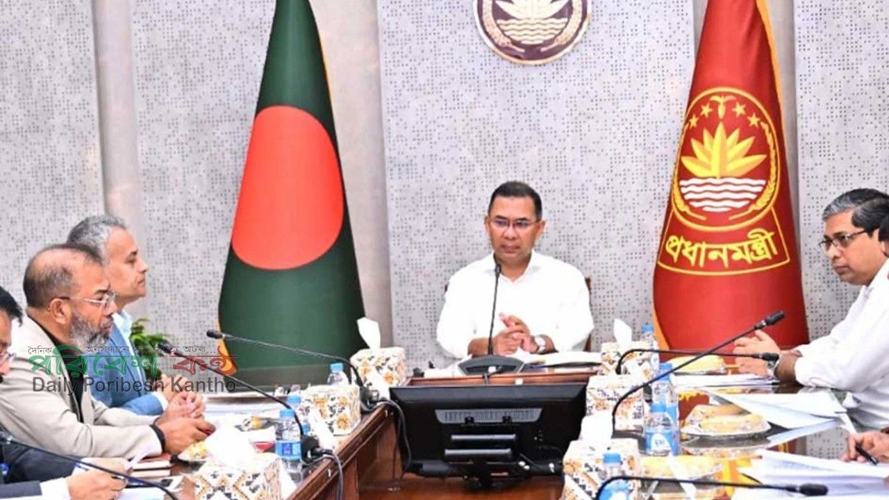 পলিথিন ও প্লাস্টিক বন্ধে প্রধানমন্ত্রীর কঠোর বার্তা