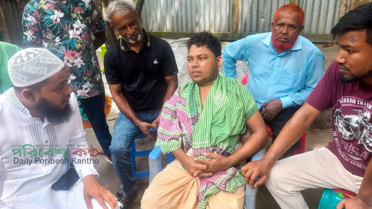 অসুস্থ সুমনের পাশে চেয়ারম্যান প্রার্থী মামুন