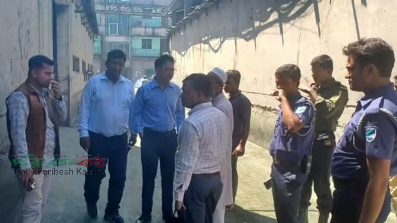 নারায়ণগঞ্জে বায়ুদূষণ বিরোধী অভিযানে ১ লাখ টাকা জরিমানা