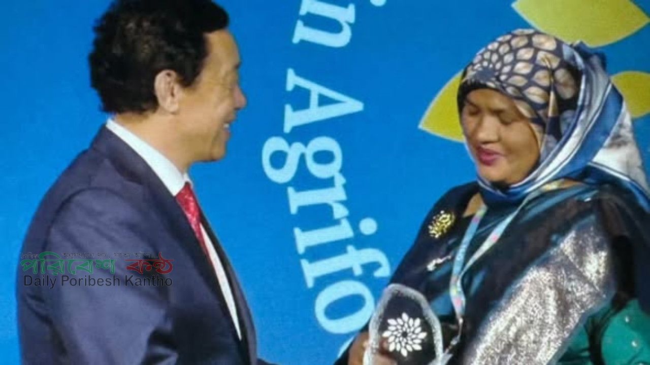 জাতিসংঘের উইমেন হিরো সম্মাননা গ্রহণ করলেন বিলকিস খাতুন