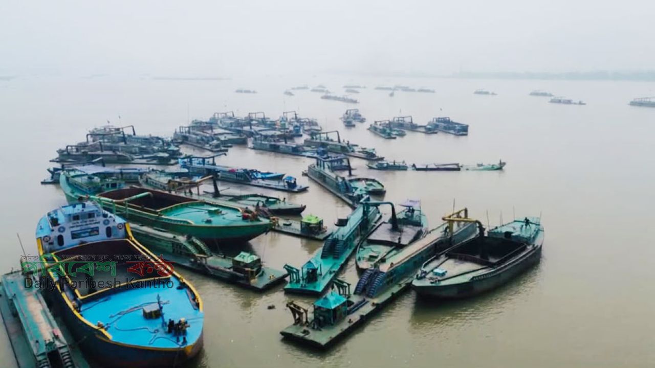 ভৈরবের মেঘনা নদীতে বালু তোলা নিয়ে পাল্টাপাল্টি হামলা, যুবদল নেতা আহত