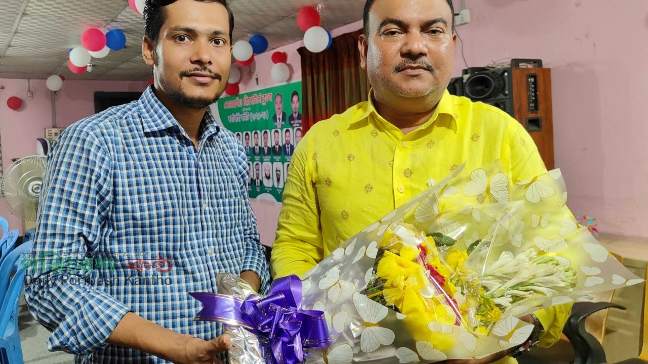বিনা প্রতিদ্বন্দ্বিতায় সোনারগাঁও রিপোর্টার্স ক্লাবের সভাপতি আব্দুস সাত্তার প্রধান